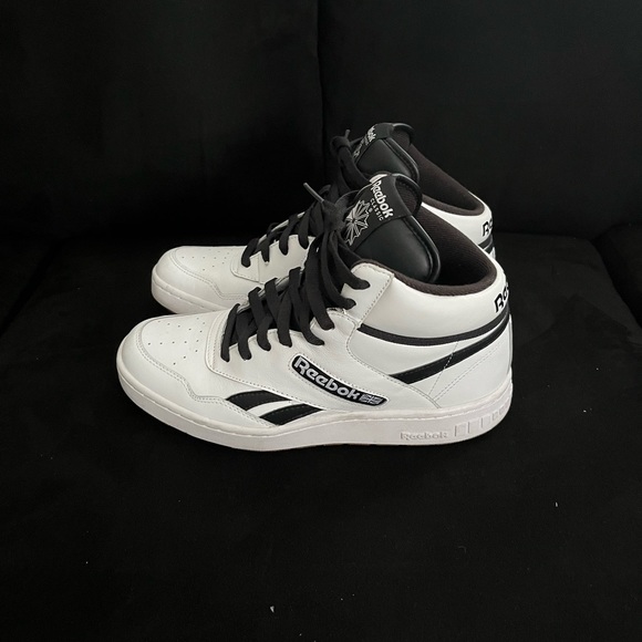 Reebok classic - Picture 3 of 5